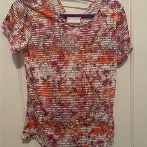 Under Armour Multicolor Women's Top size medium NWOT